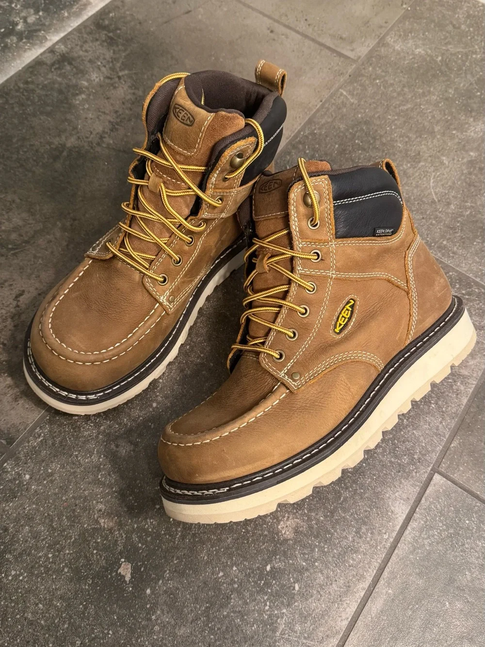 KEEN Kids Tan Brown Lace-Up Leather Boots